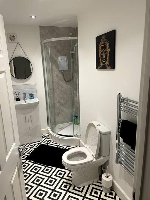 #6Bs 1 Bed Serviced Apartment Derby Ngoại thất bức ảnh