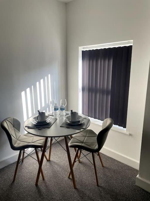#6Bs 1 Bed Serviced Apartment Derby Ngoại thất bức ảnh
